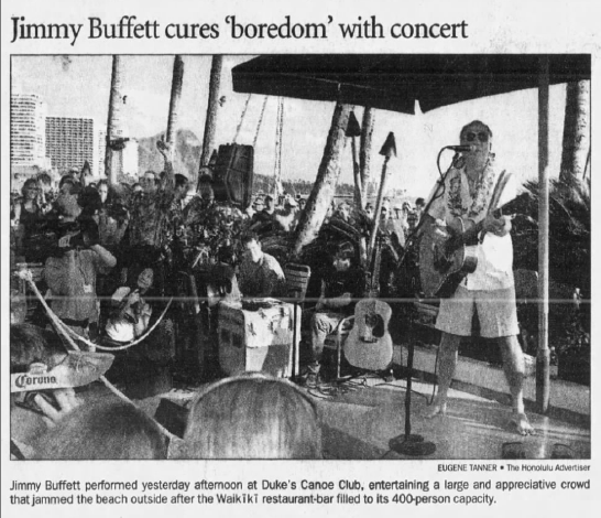 Jimmy Buffett cures ‘boredom’ with (impromptu) concert